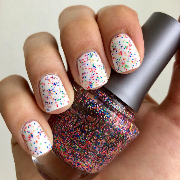MORGAN TAYLOR® NAIL LACQUER - 3110952 - LOTS OF DOTS