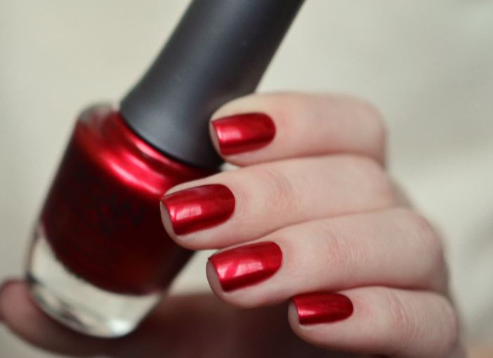 MORGAN TAYLOR® NAIL LACQUER - 50031 - WONDER WOMAN