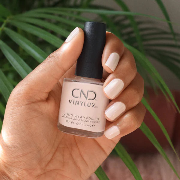 CND VINYLUX - Mover & Shaker #371