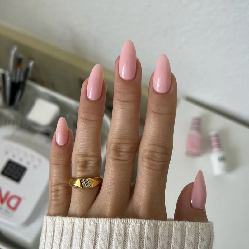 DND8686 - Matching Gel & Nail Polish -  Pink Bubble