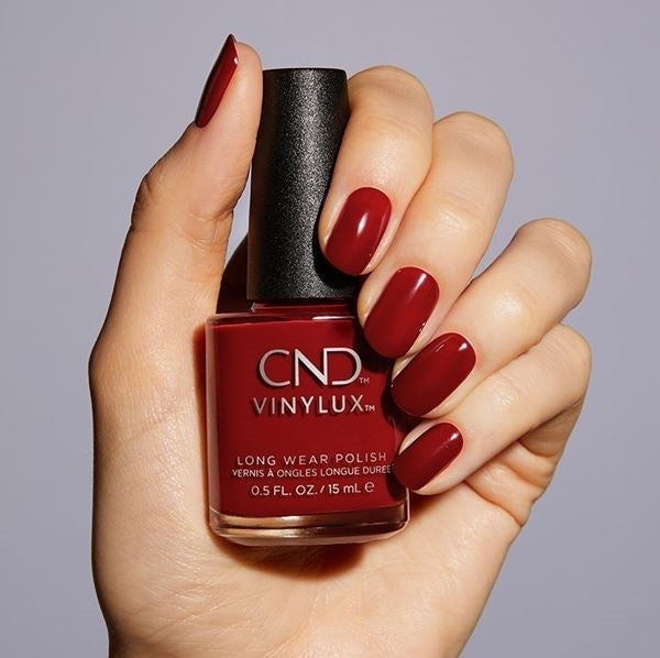 CND VINYLUX - Cherry Apple #362