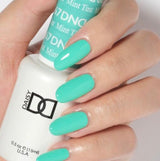 DND667 - Matching Gel & Nail Polish - Mint Tint