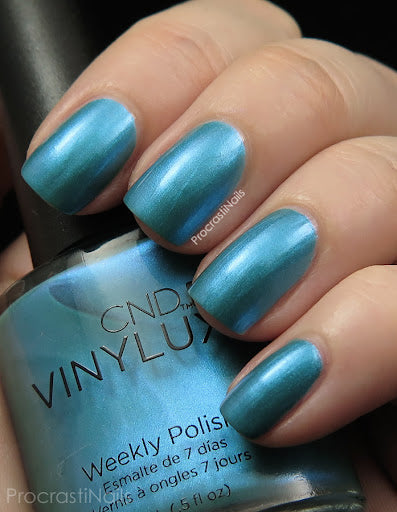 CND VINYLUX - Lost Labyrinth #191